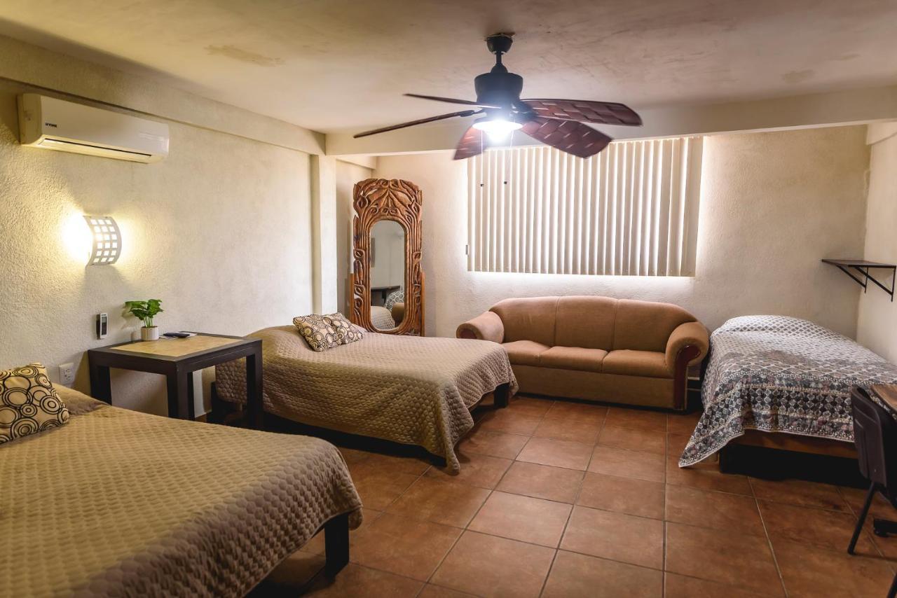 Departamento Grande Con 2 Recamaras Con Aire 5 Camas Wifi 115Mb, Cocina .Cochera Techada, #4 Ciudad Valles Kültér fotó